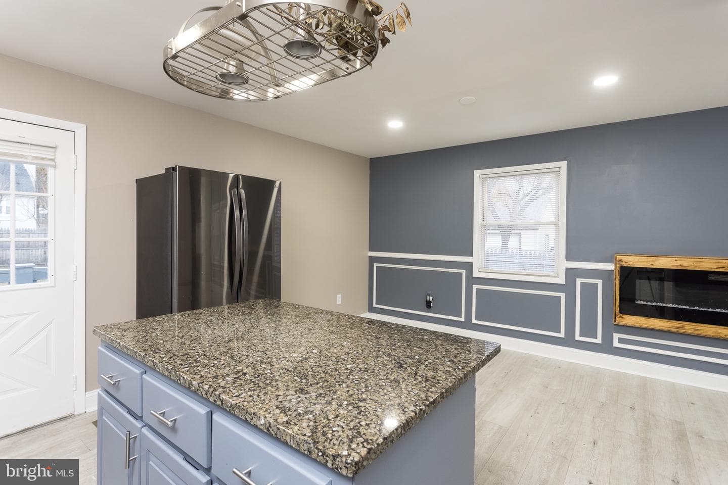 7324 School Lane photo 4