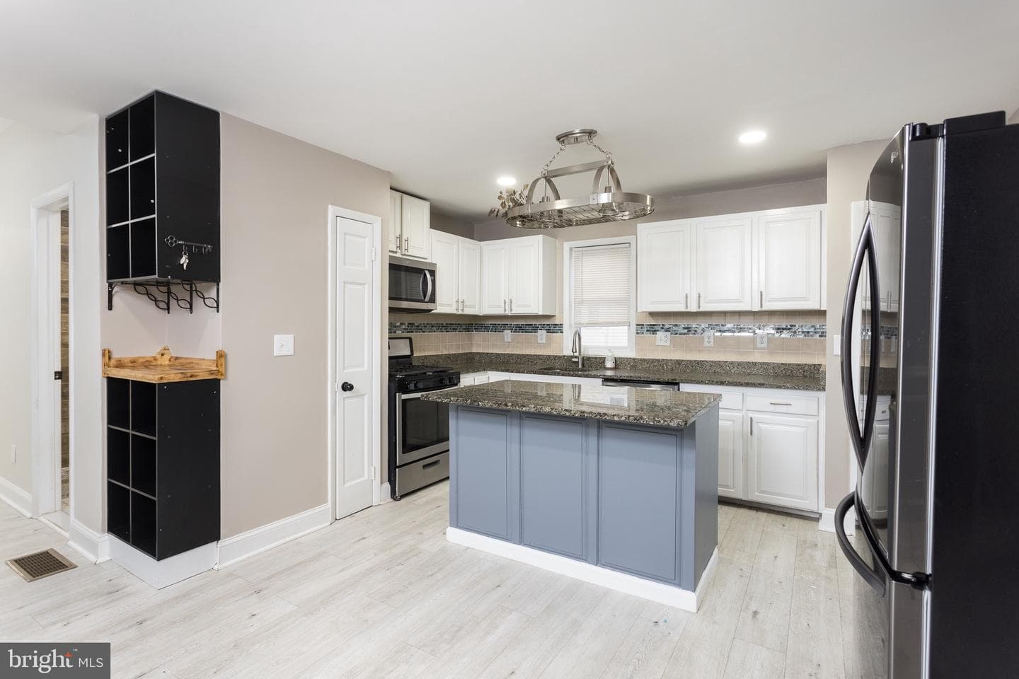 7324 School Lane photo 5