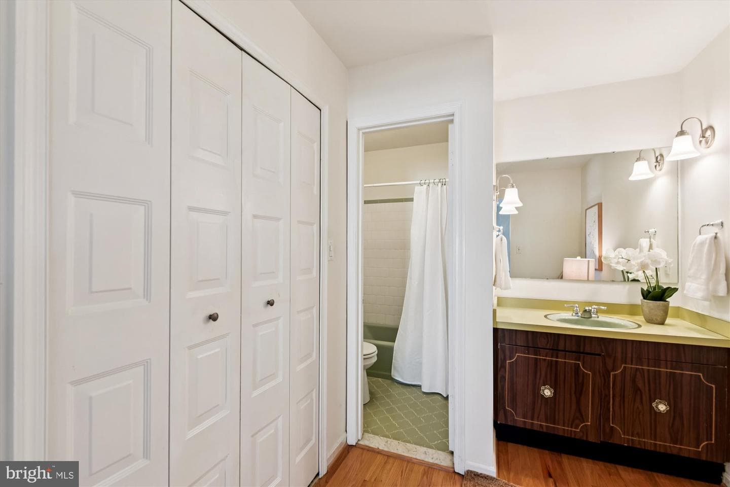 1006 W Joppa Road photo 22