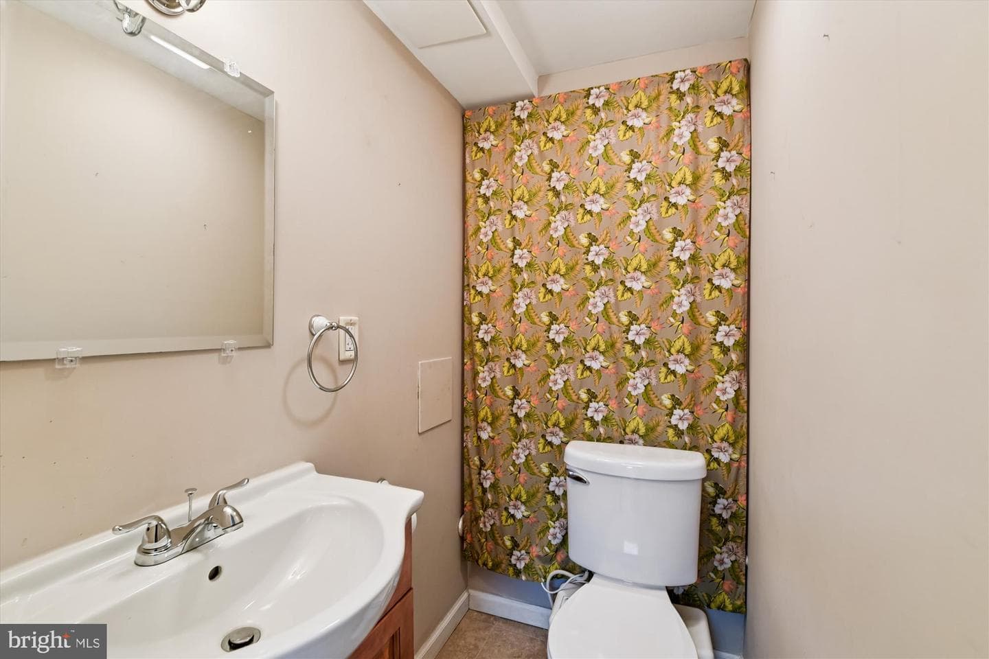 1006 W Joppa Road photo 35