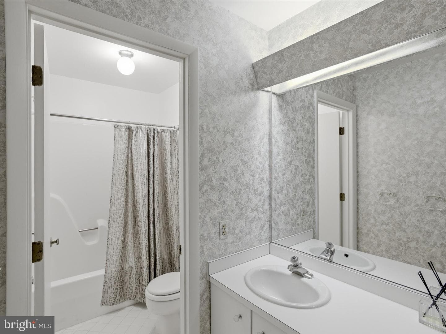11006 Valley Heights Drive photo 36