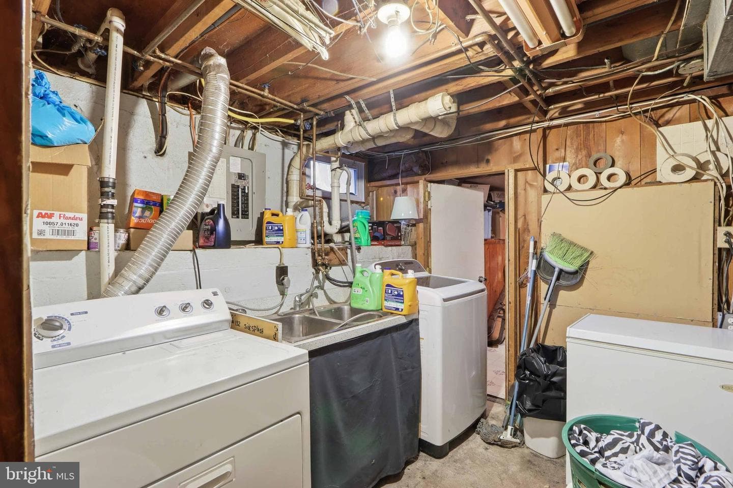 153 Wilgate Road photo 11