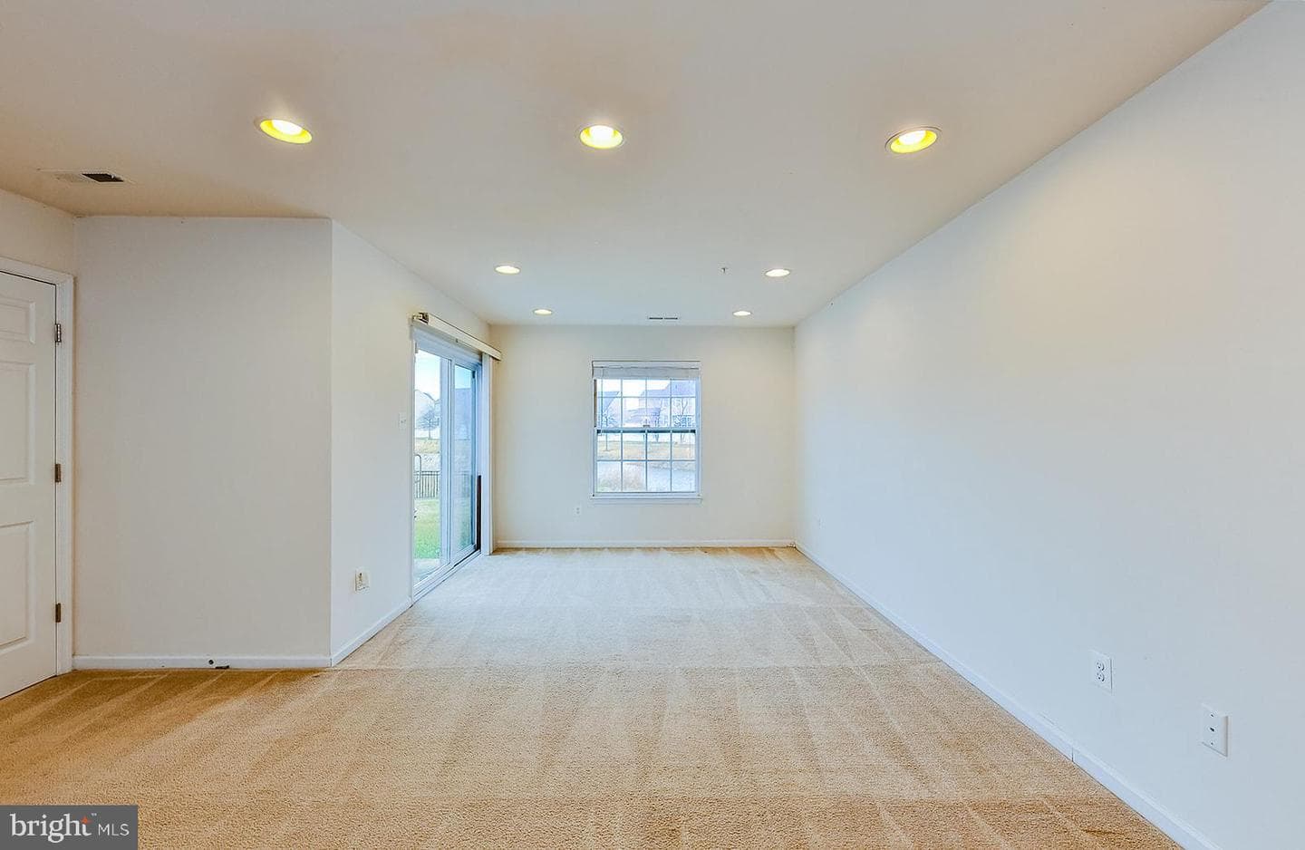 8427 Stansbury Lake Drive photo 5