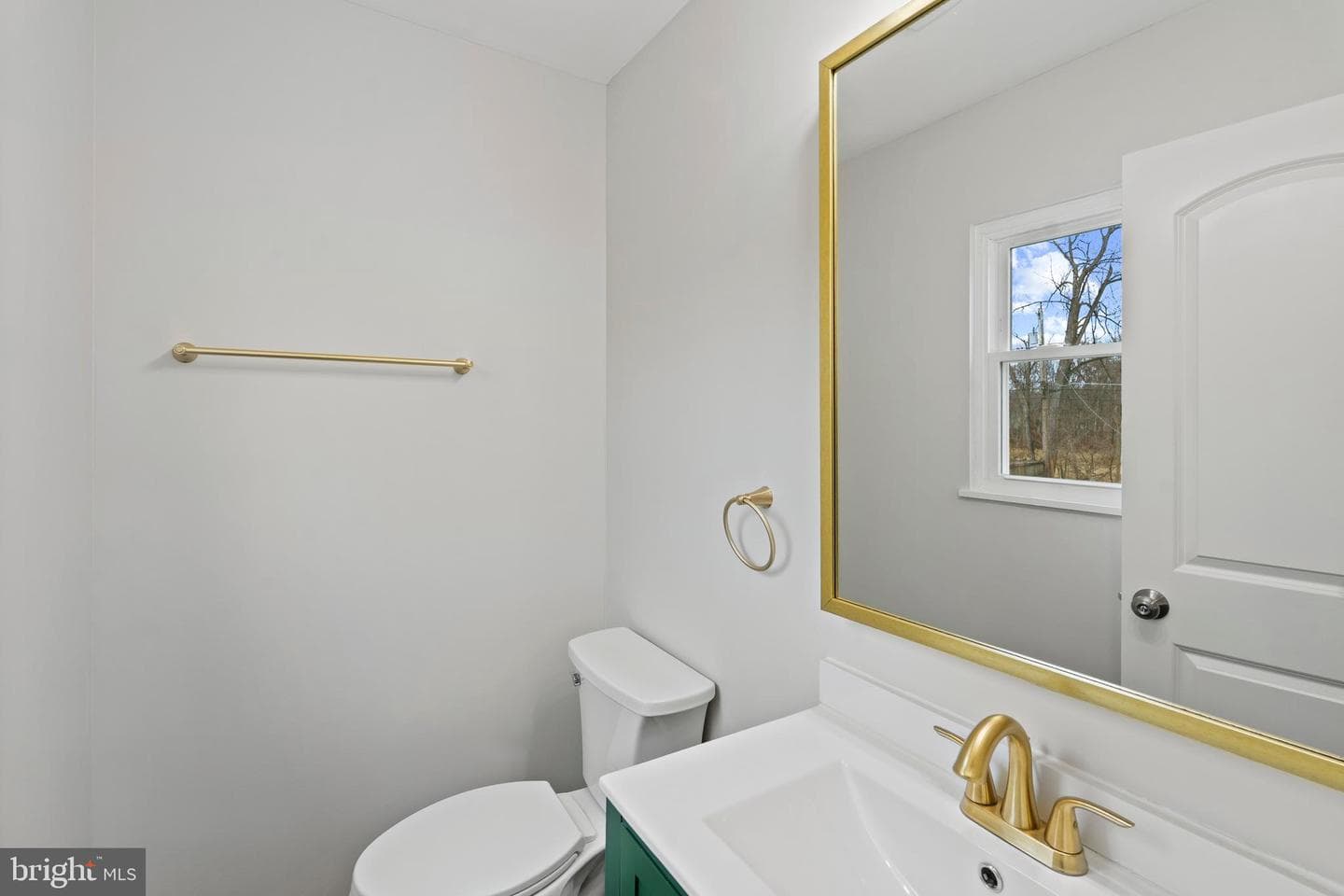 39 Greenview Avenue photo 27
