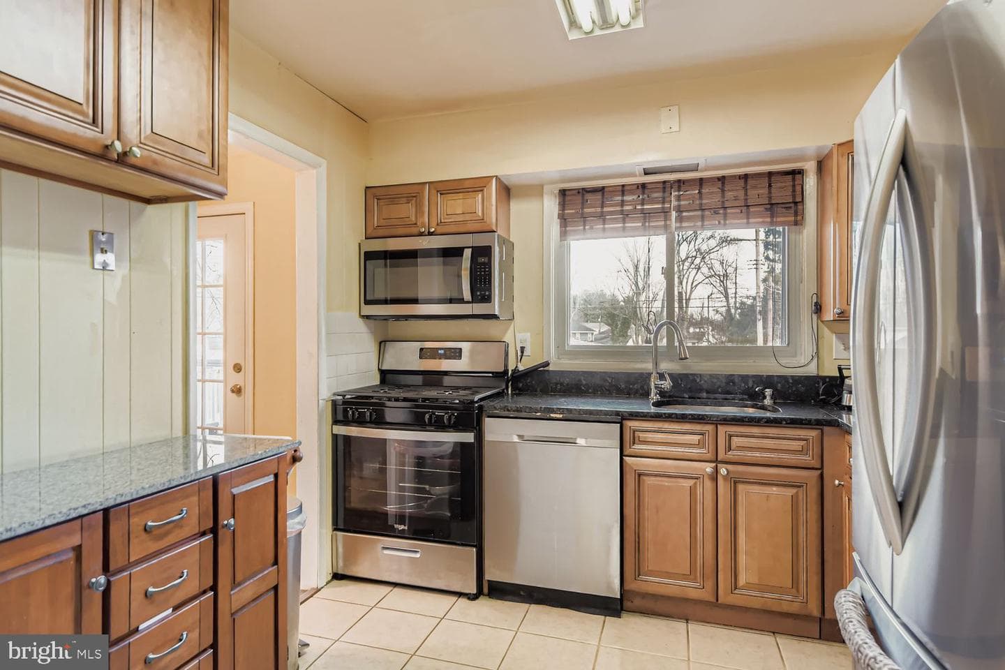 8504 Fieldway Drive photo 3