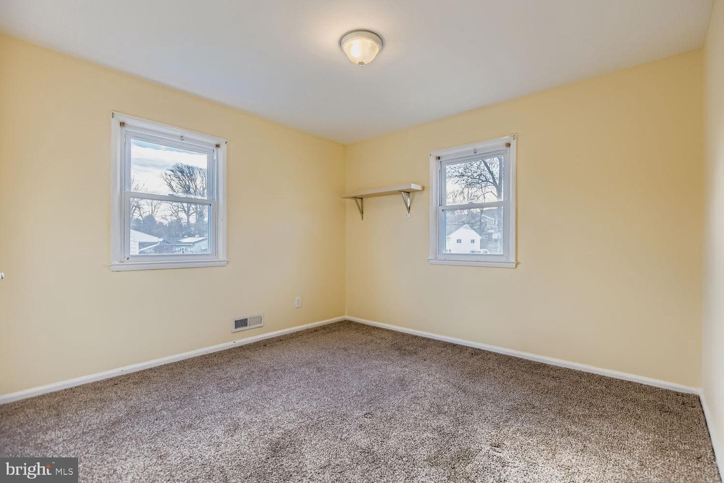 8504 Fieldway Drive photo 8