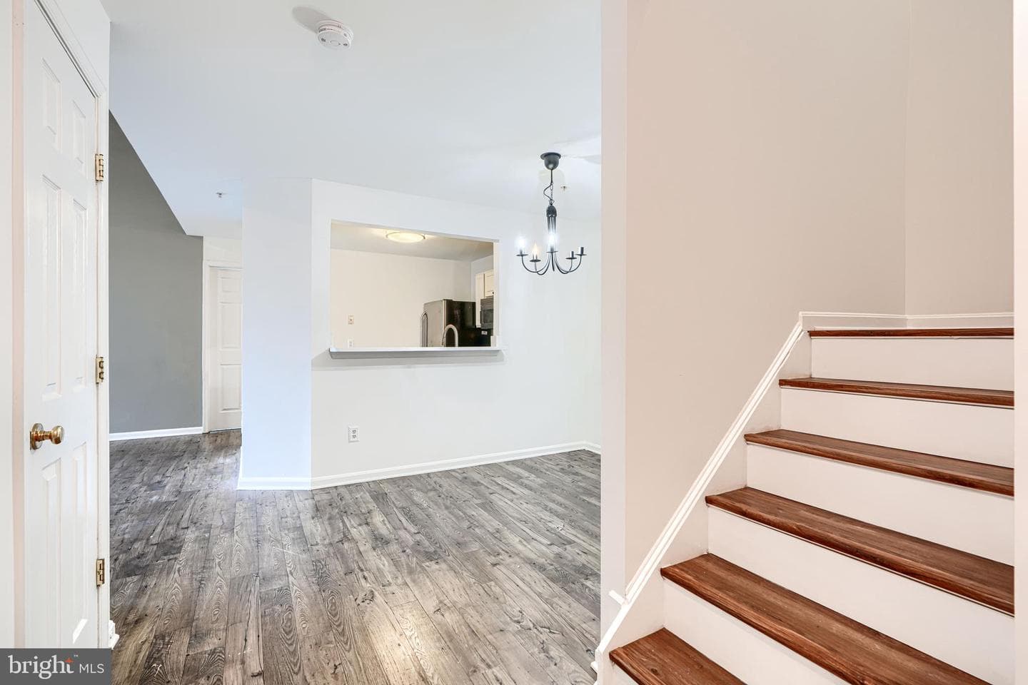 8803 Stone Ridge Circle #301 photo 34