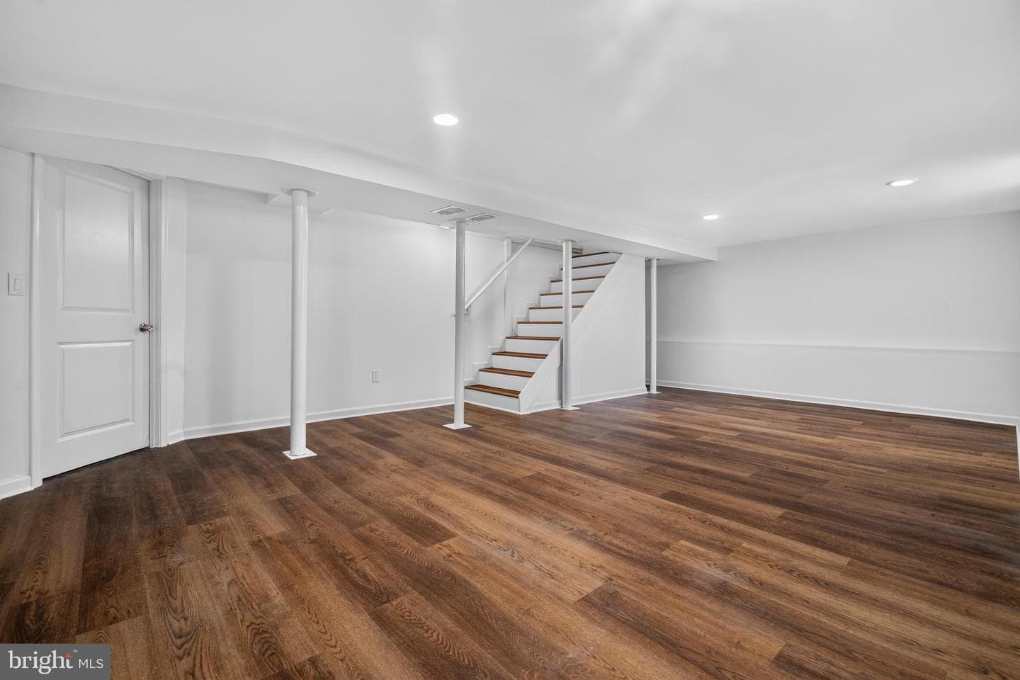 1910 Park Place photo 16