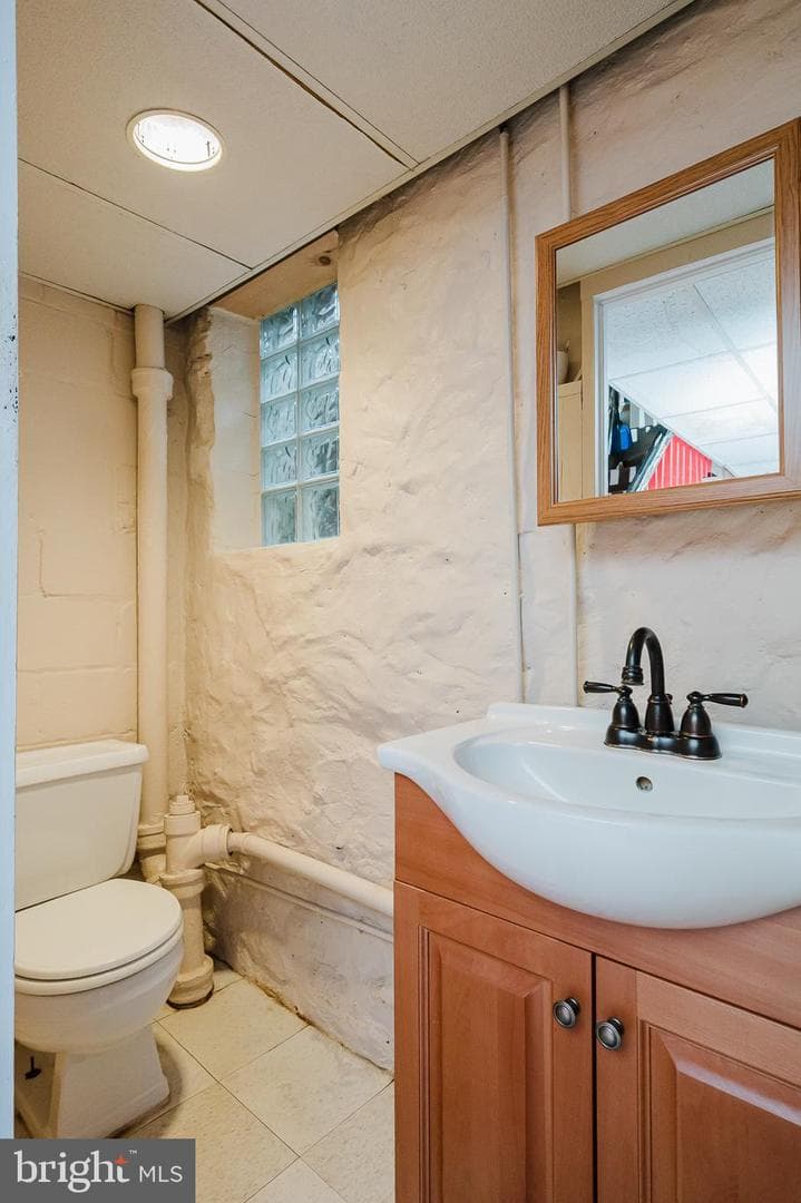 318 Westshire Road photo 41
