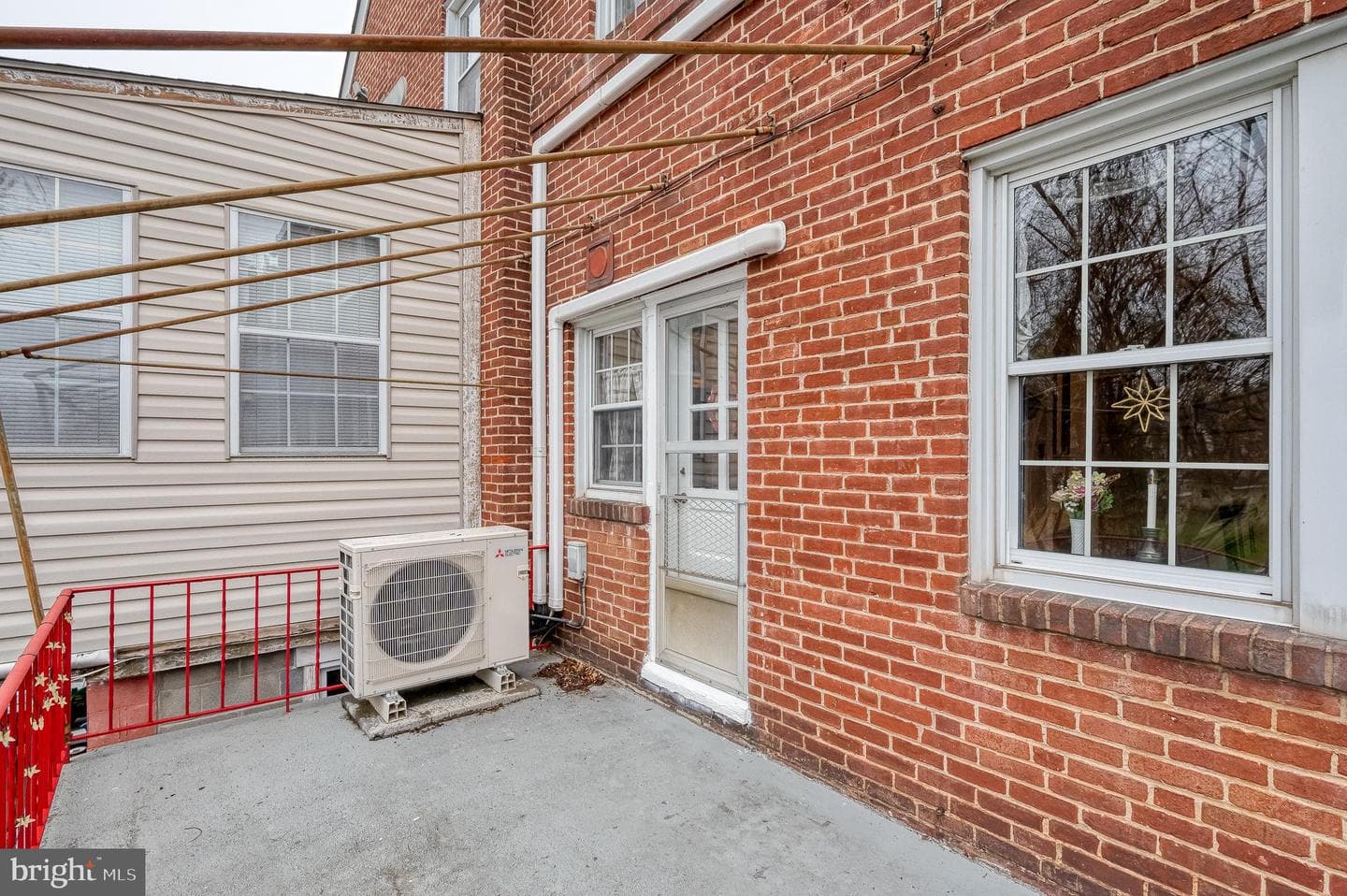 318 Westshire Road photo 50
