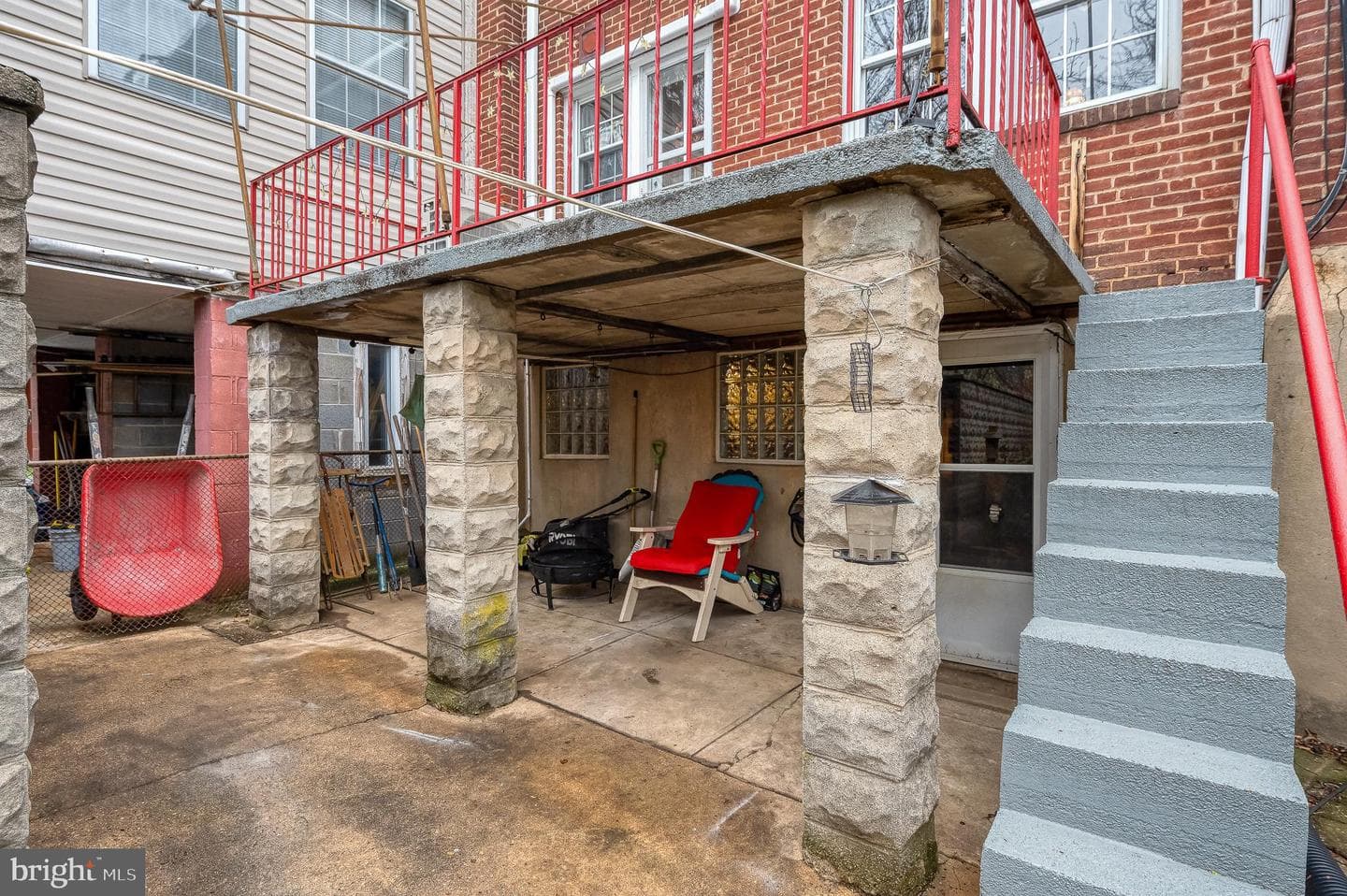 318 Westshire Road photo 51