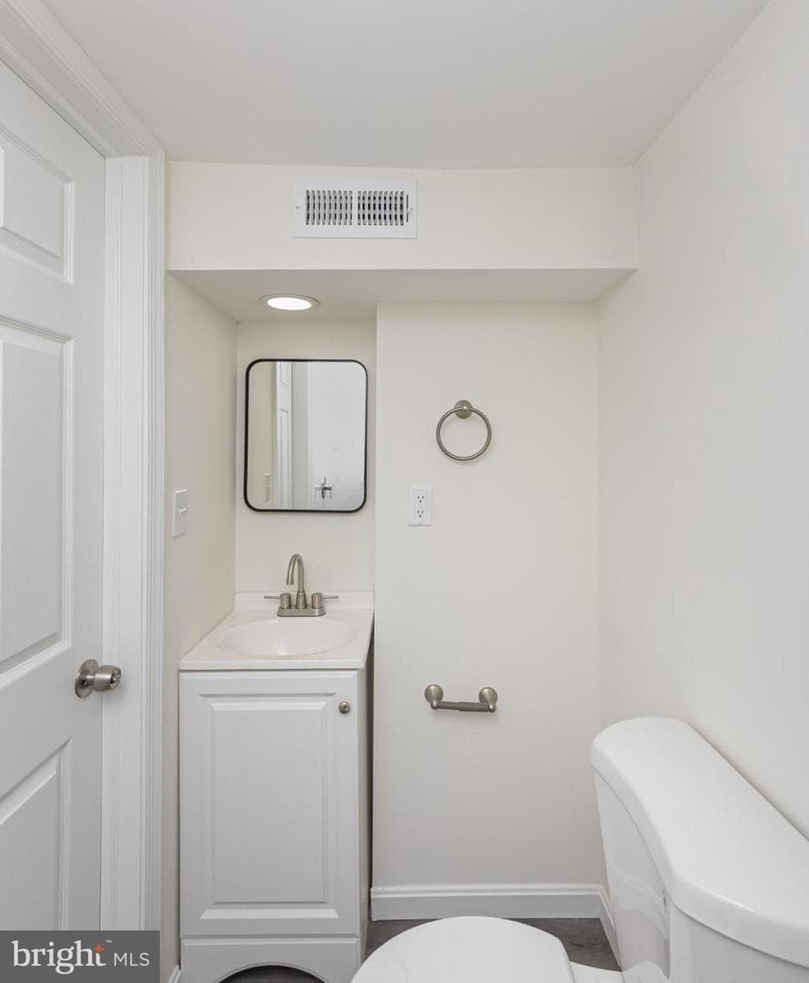 7035 Gough Street photo 24