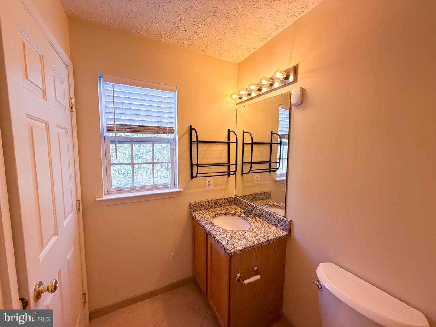 9708 Redwing Drive photo 32