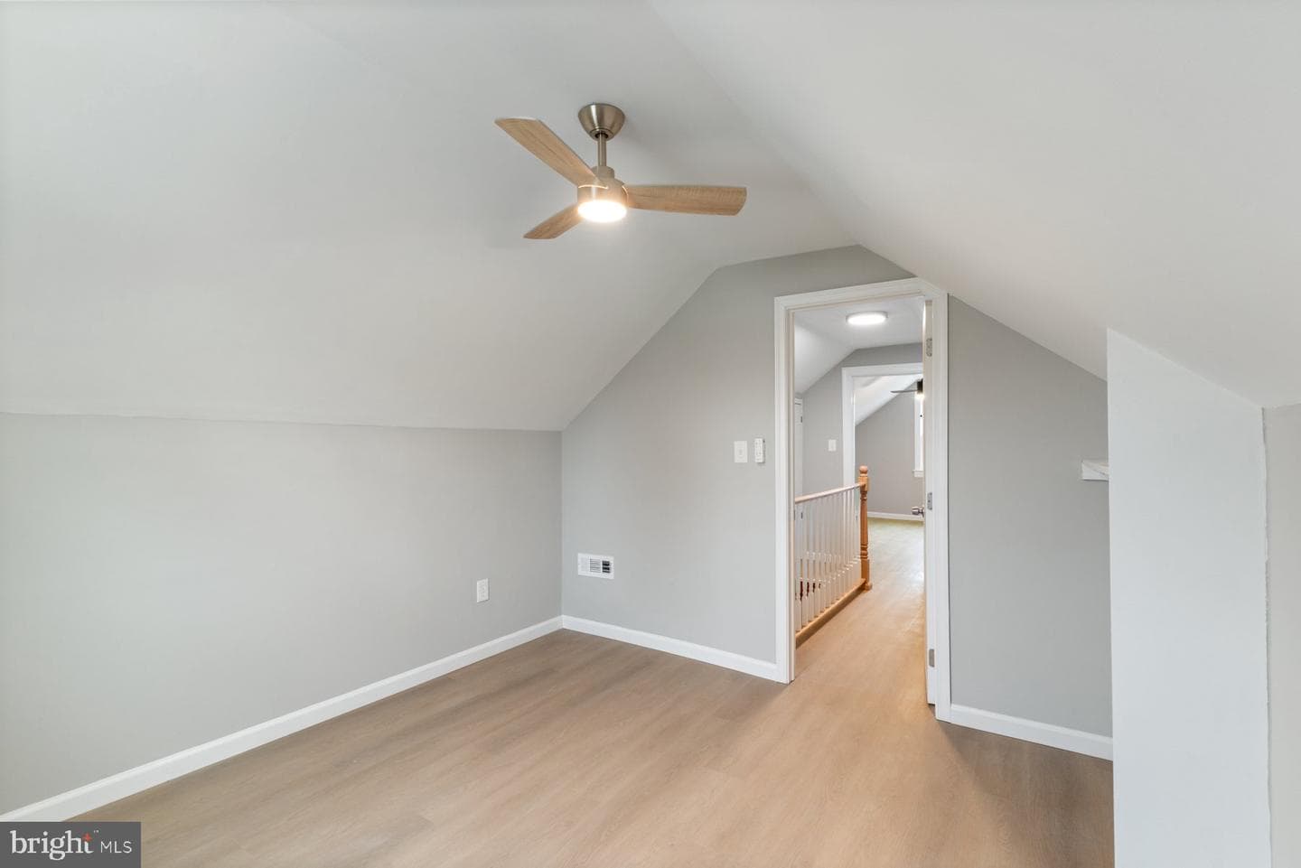 2723 Glendale Road photo 31