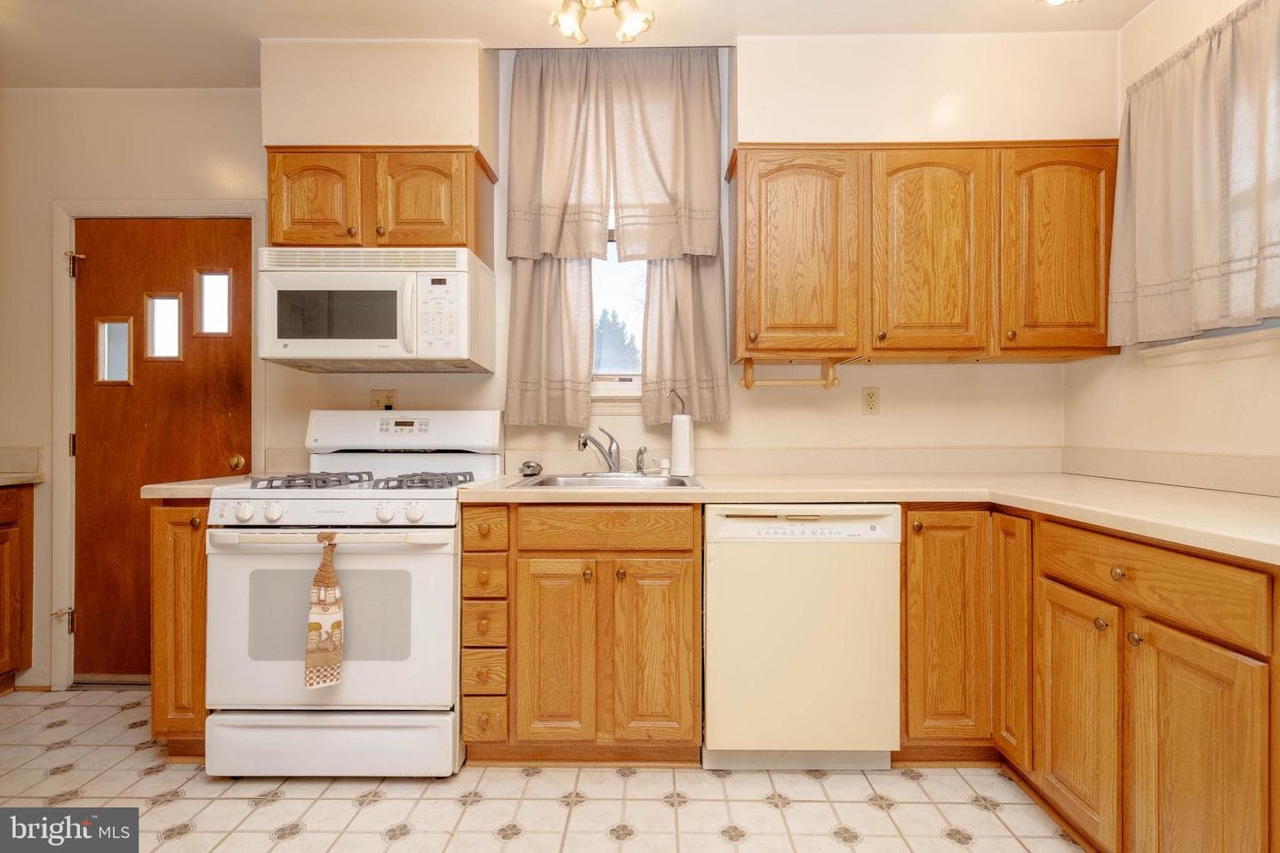 3005 Moreland Avenue photo 9