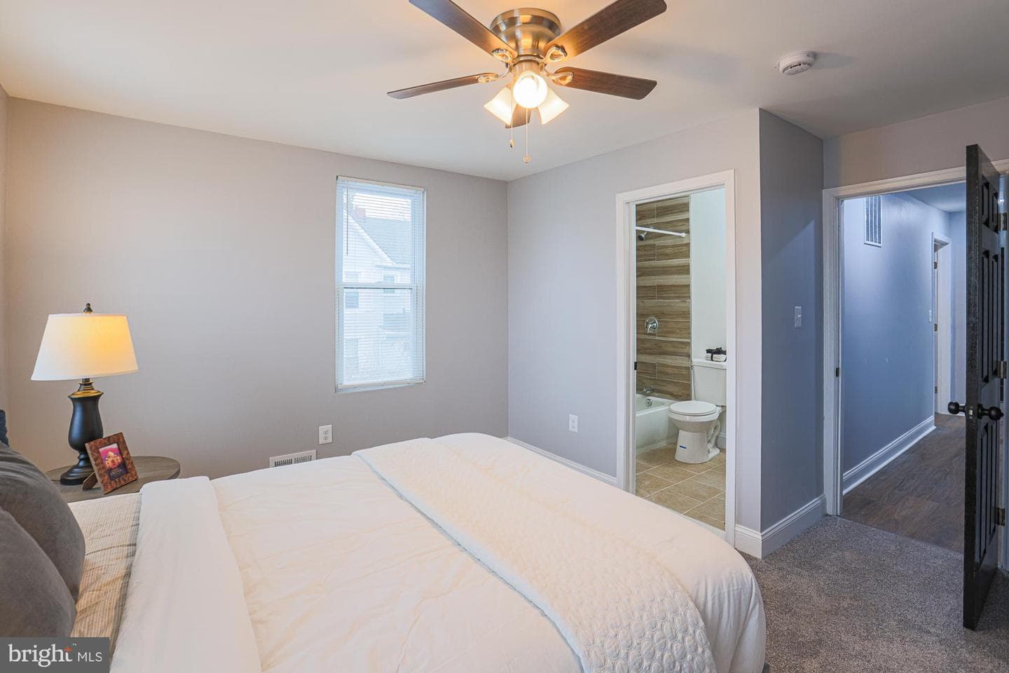 9 Glenmore Avenue photo 42