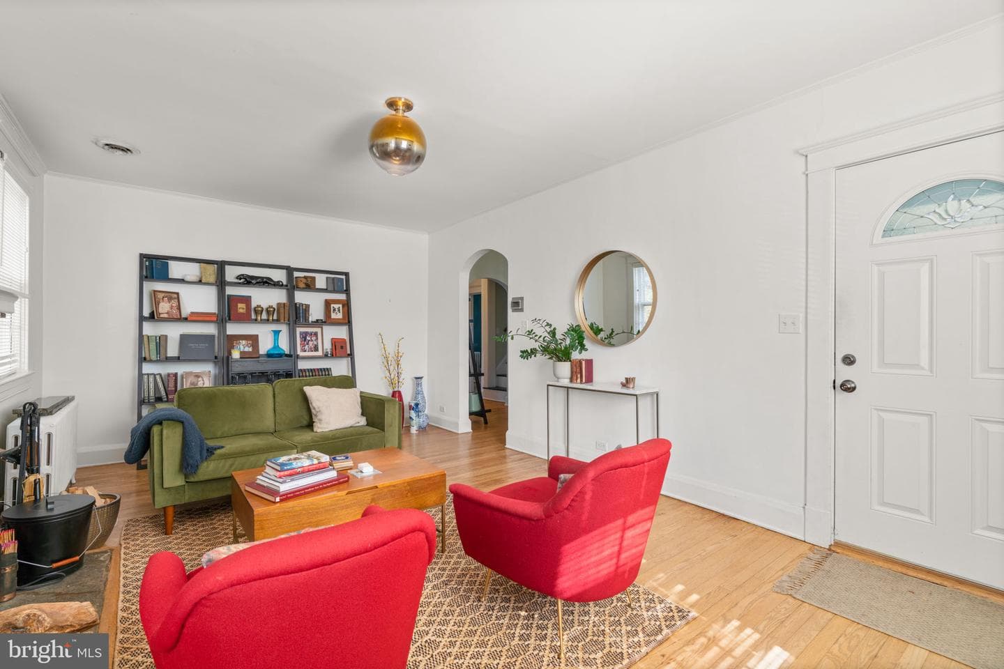 664 Regester Avenue photo 4