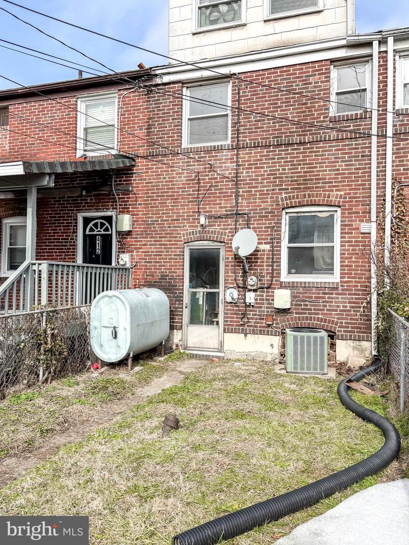 414 Avondale Road photo 31