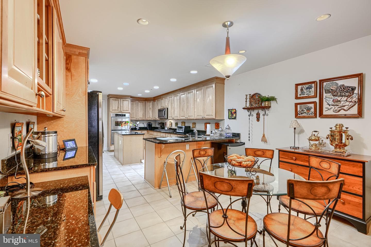 8002 Brynmor Court #104 photo 31