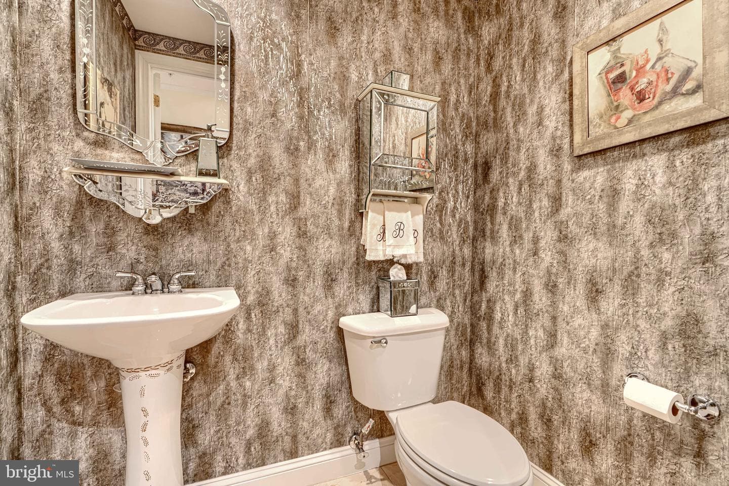 8002 Brynmor Court #104 photo 38