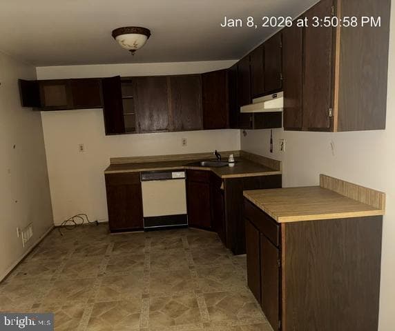 2031 Wintergreen Place photo 8