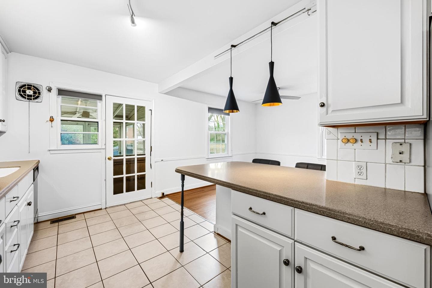 9 Wilfred Court photo 16
