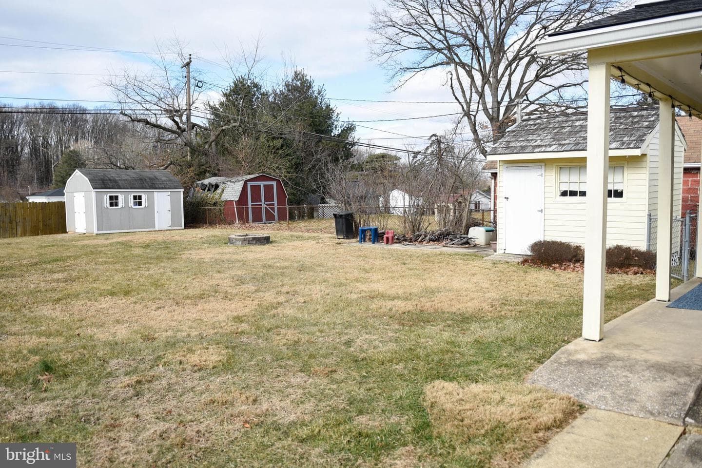 341 Walgrove Road photo 9