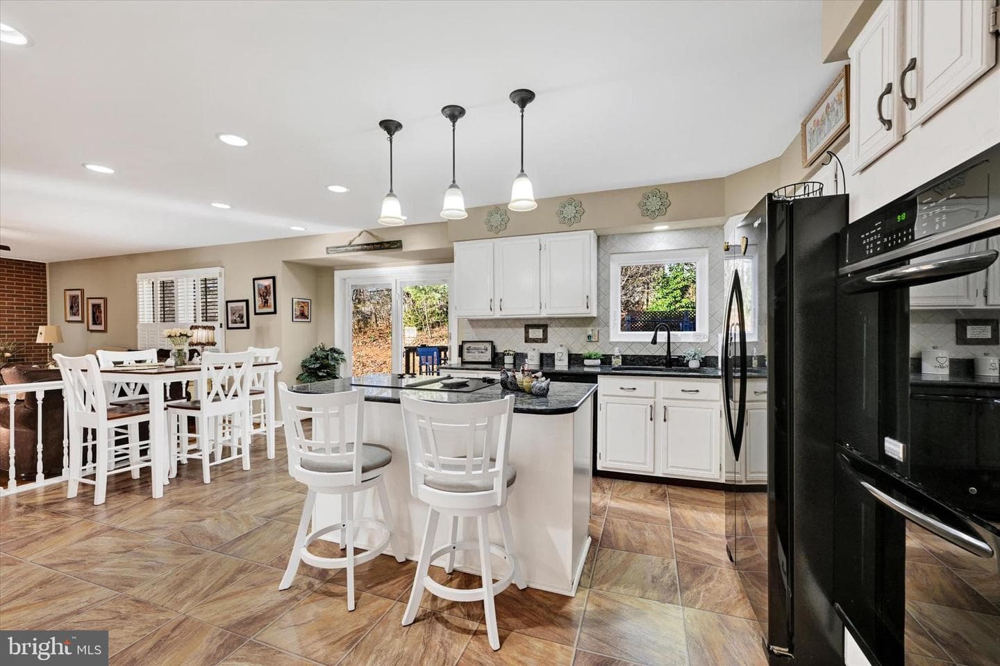 12204 Woodelves Drive photo 13