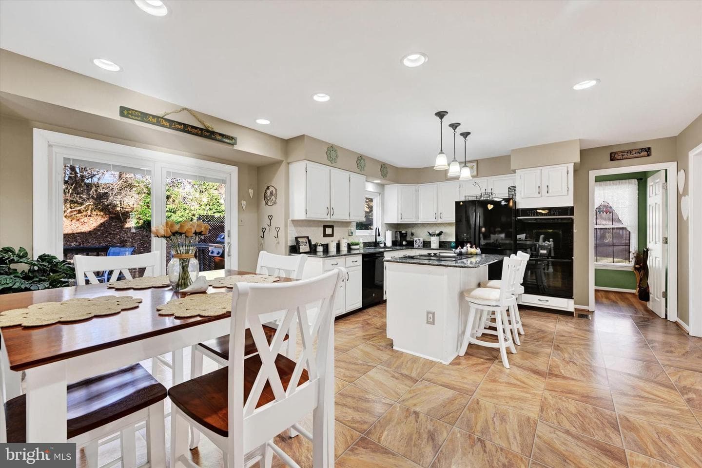 12204 Woodelves Drive photo 8