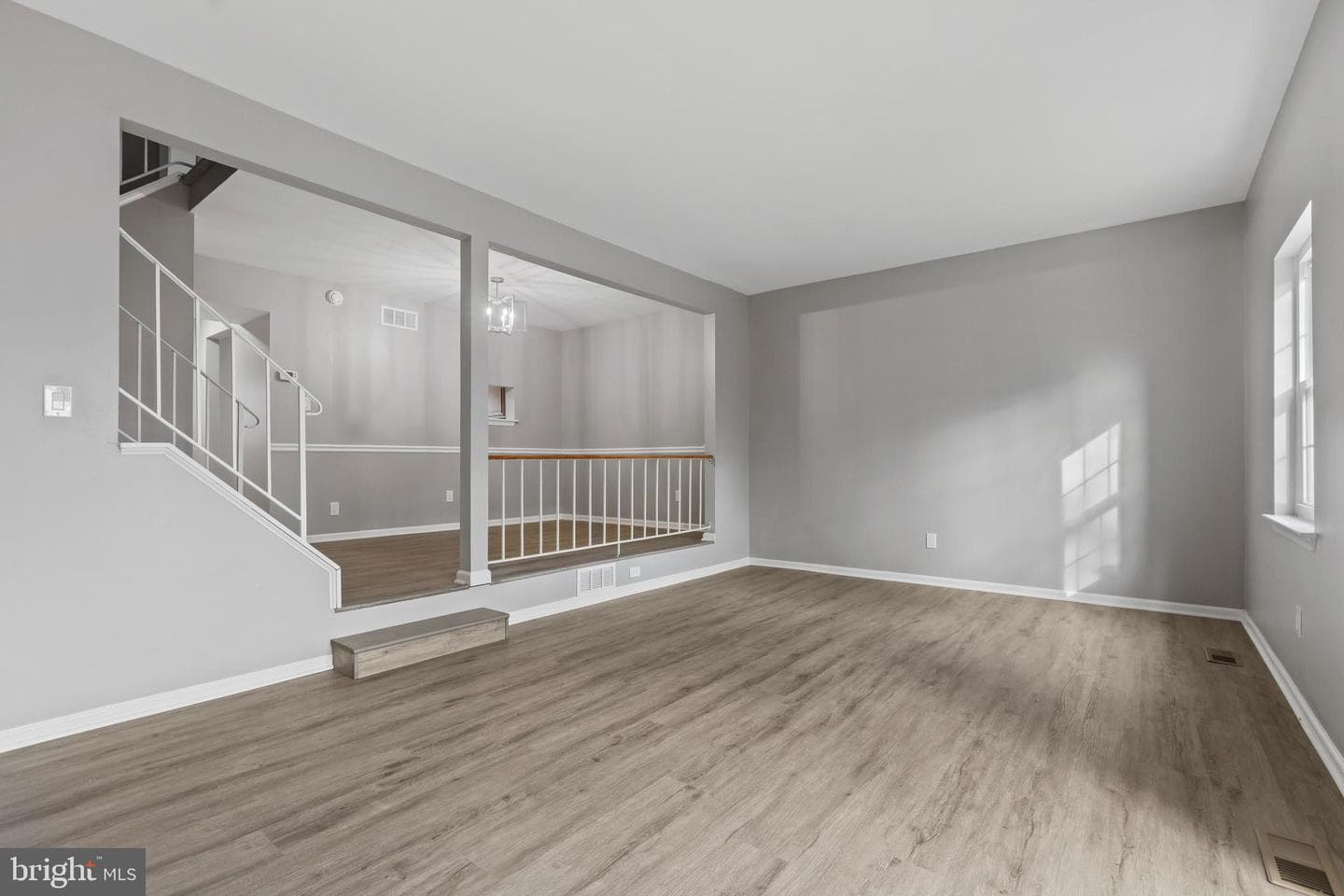 8617 Castlemill Circle photo 11