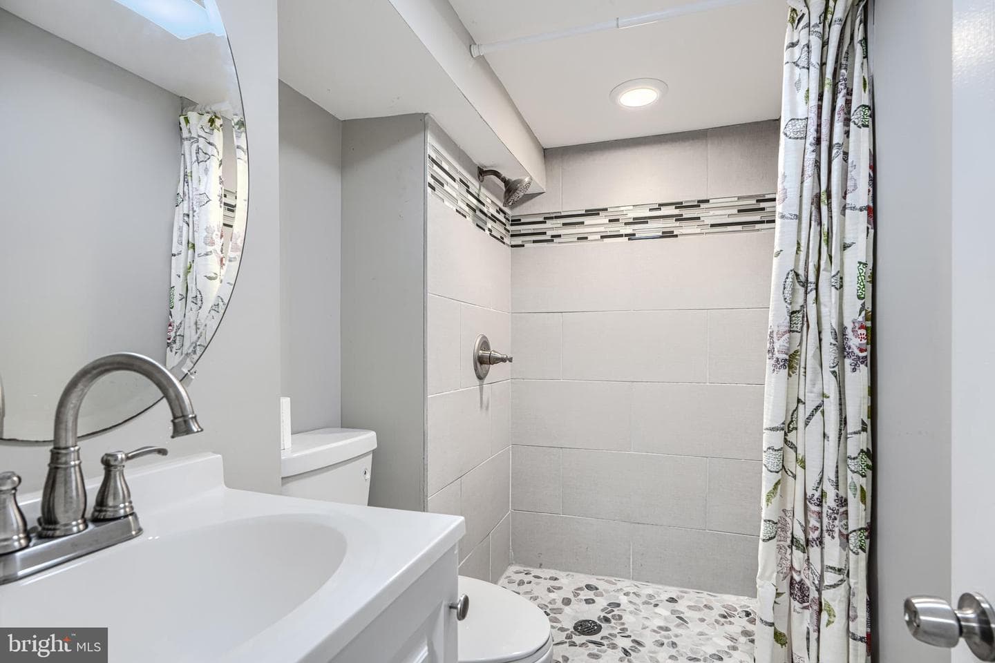 1203 Hilldale Road photo 44