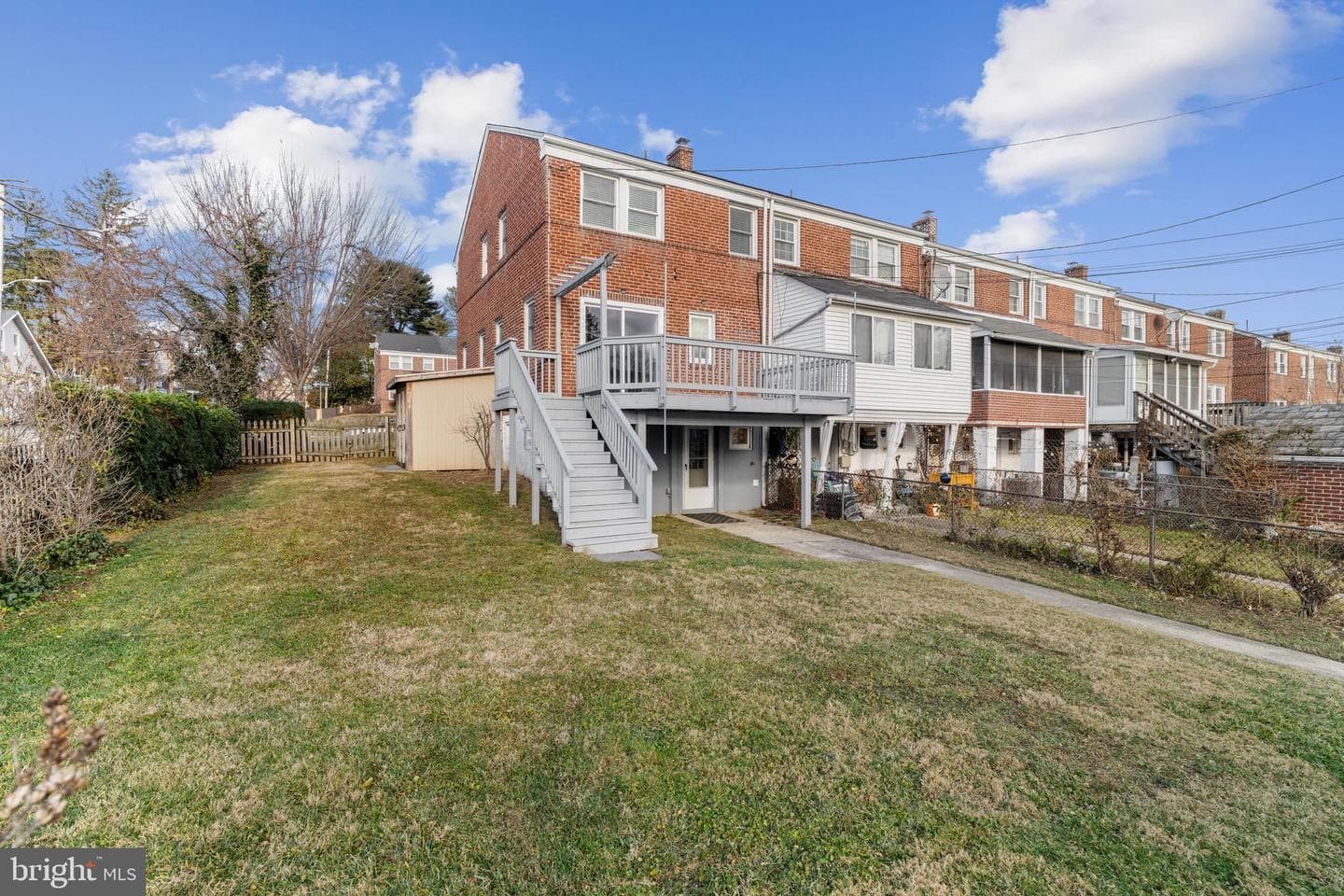 201 Ridge Avenue photo 32