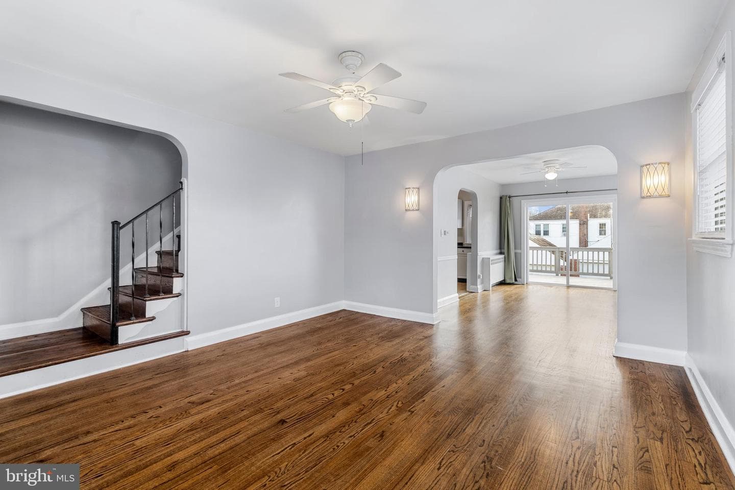 201 Ridge Avenue photo 5