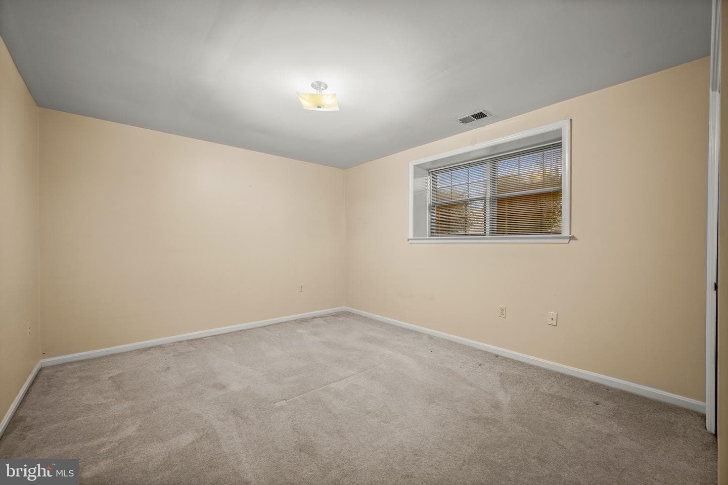 4400 Powells Run Road photo 25