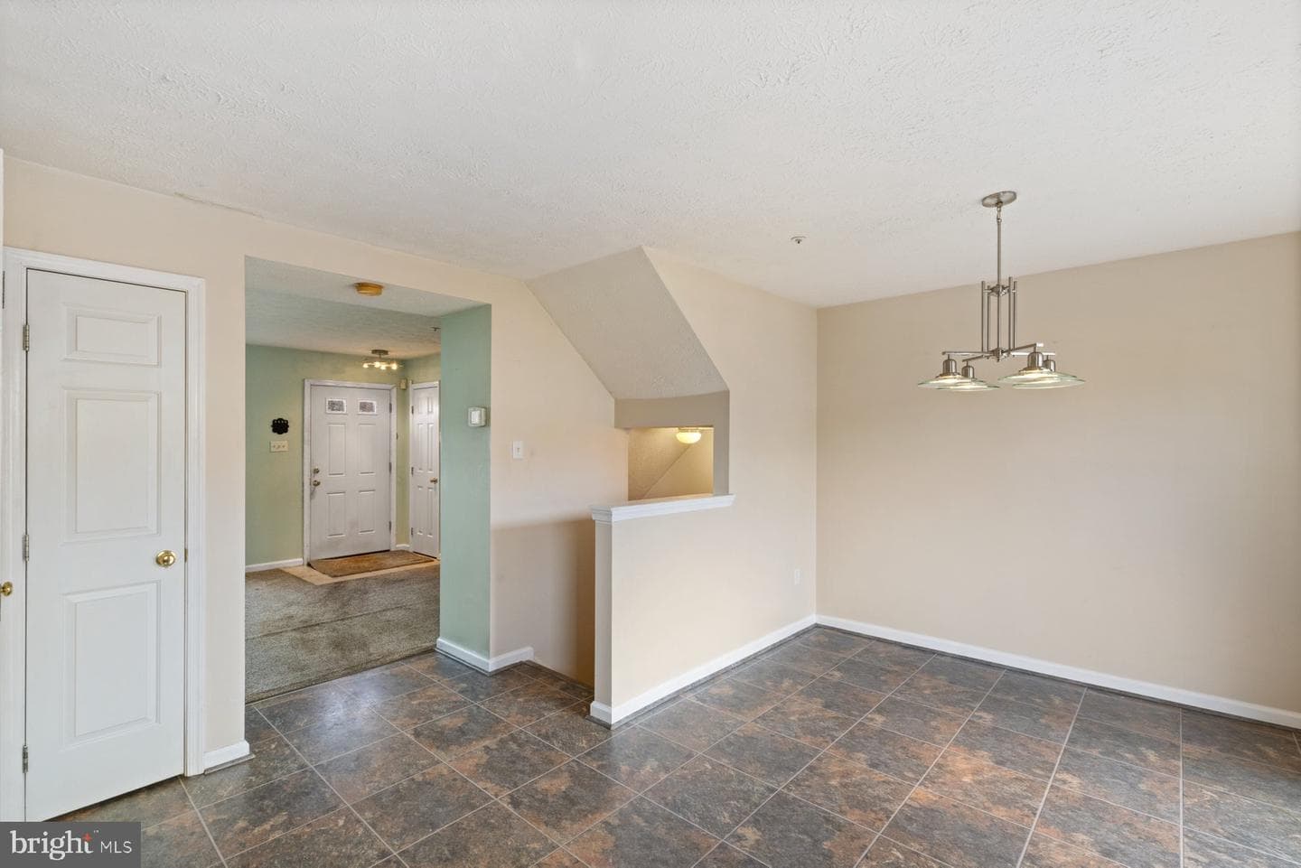 5206 Castlestone Drive photo 11