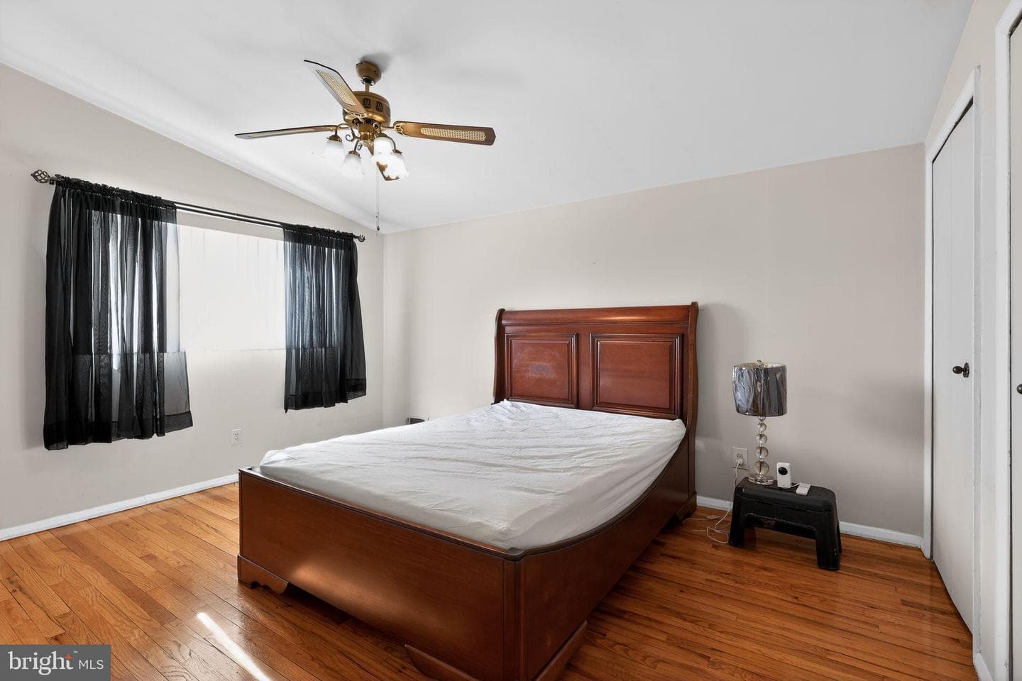801 Sturgis Place photo 17