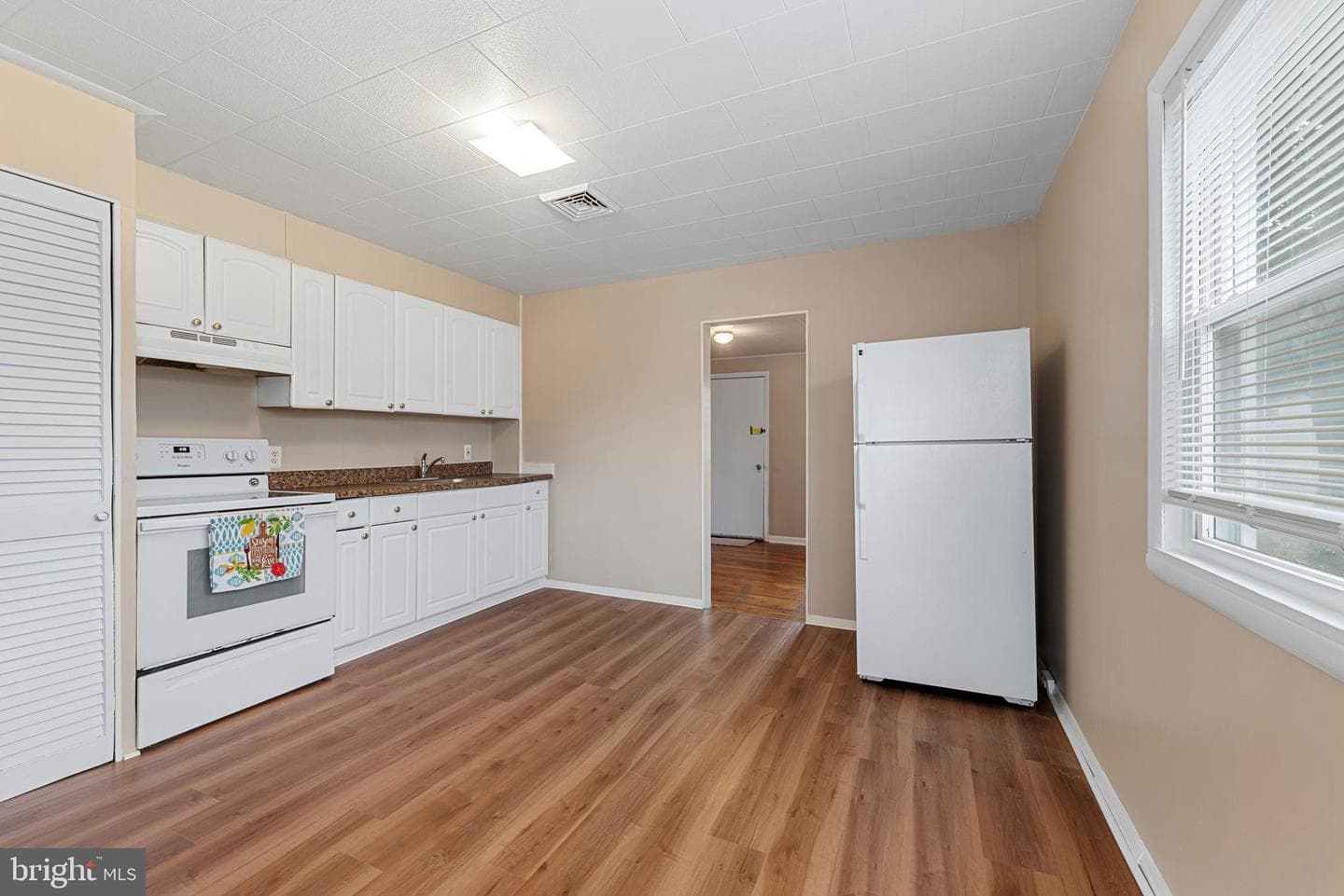 902 Cord Street photo 26