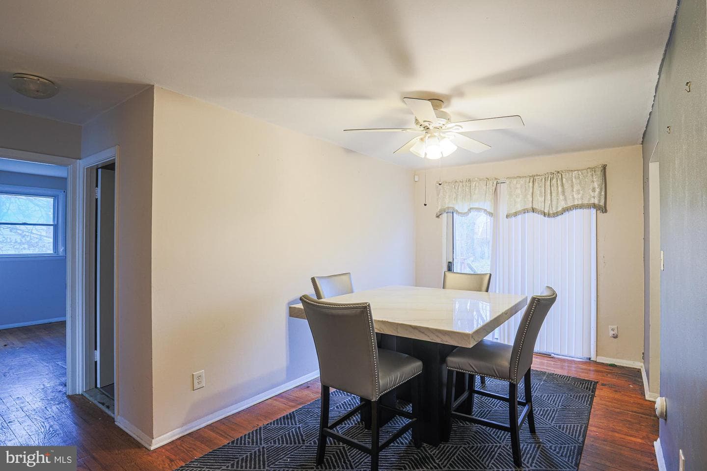 114 Glyndon Drive photo 19