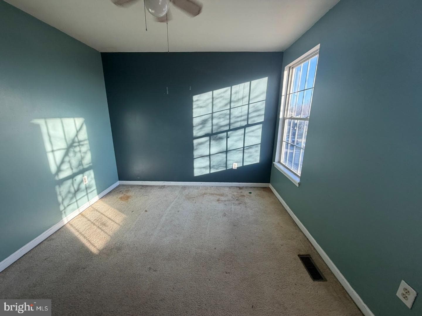 9404 Horn Avenue photo 31