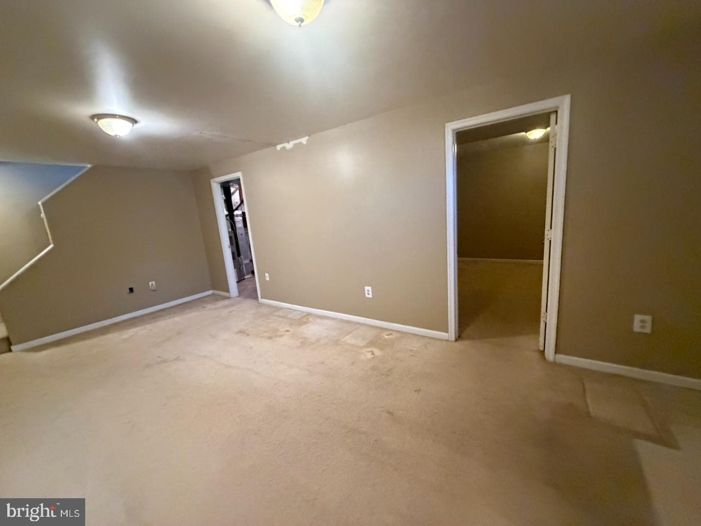 9404 Horn Avenue photo 49