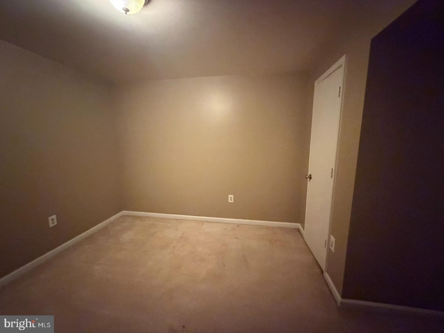 9404 Horn Avenue photo 51