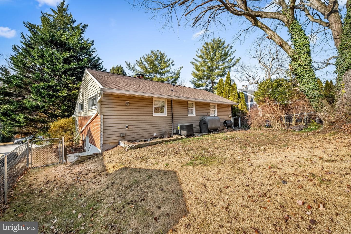 6745 Glenkirk Road photo 31