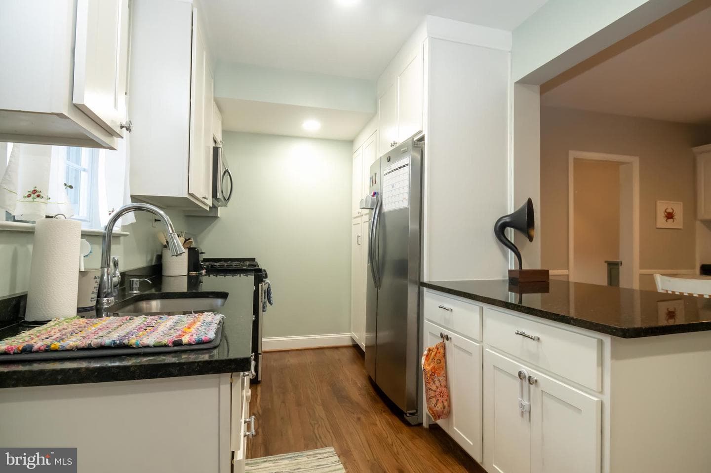 425 Woodbine Avenue photo 12
