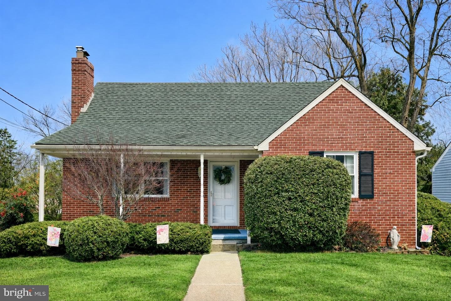 616 Woodsdale photo 1