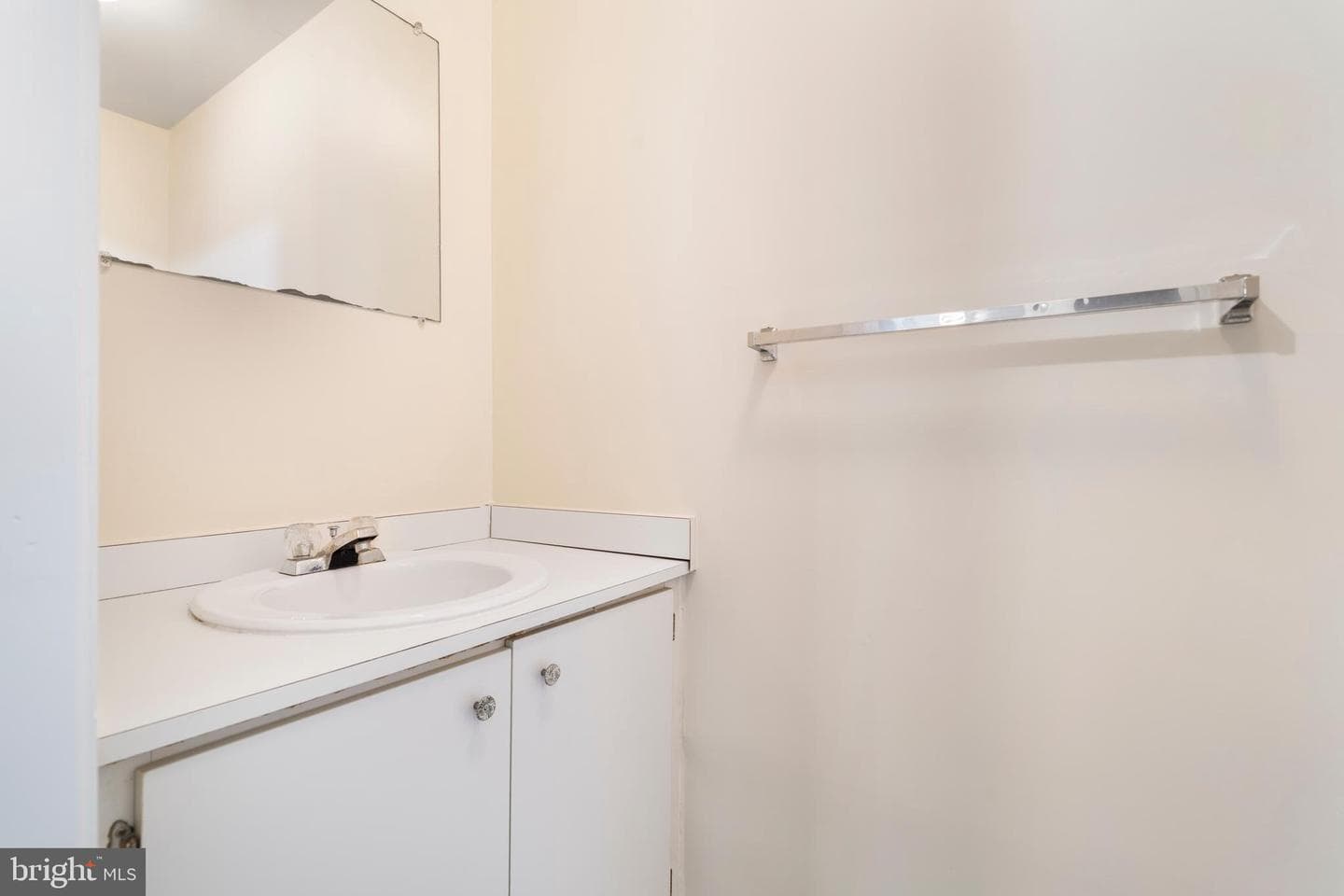 19 Spring Glen Court photo 32