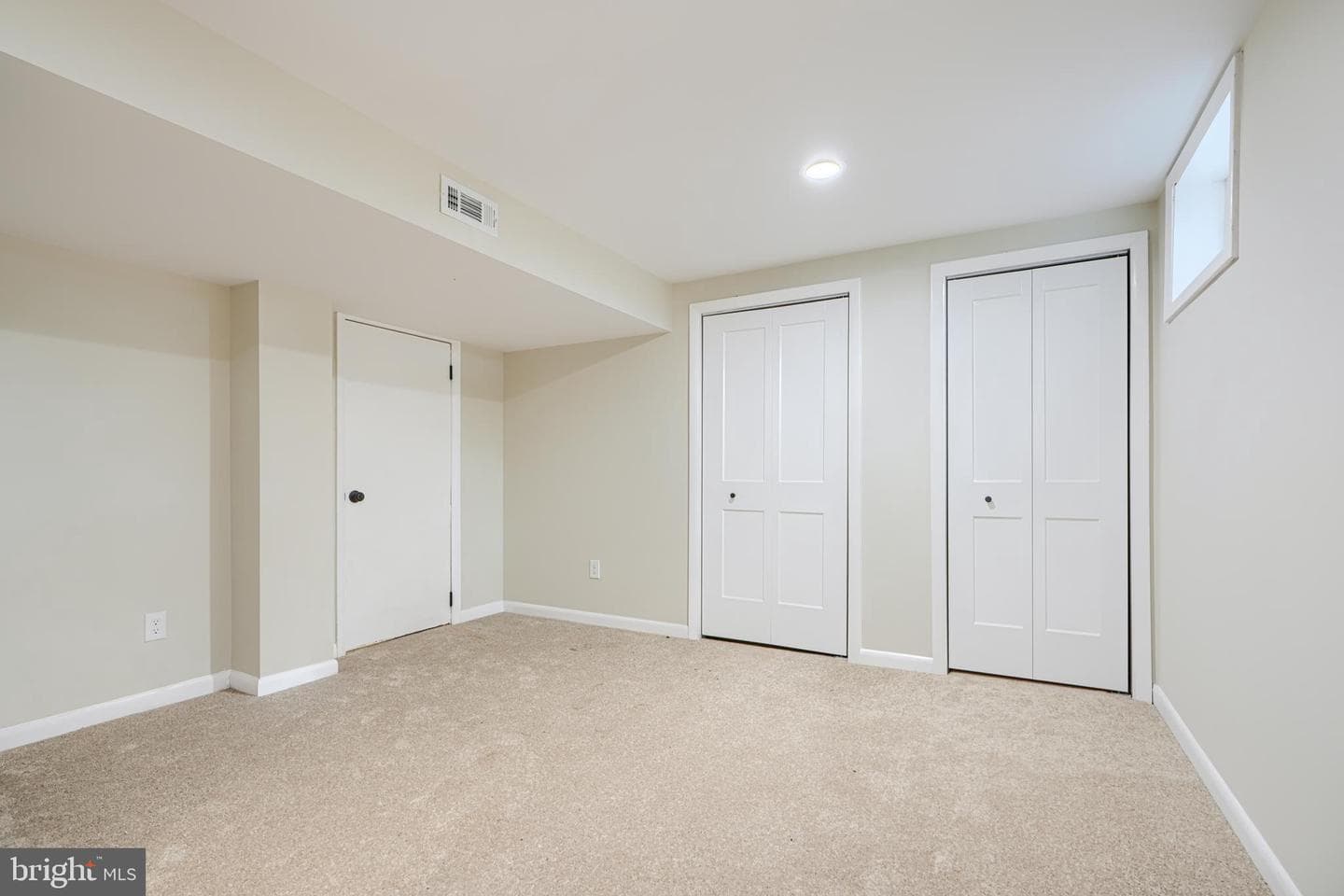 140 E Timonium Road photo 43