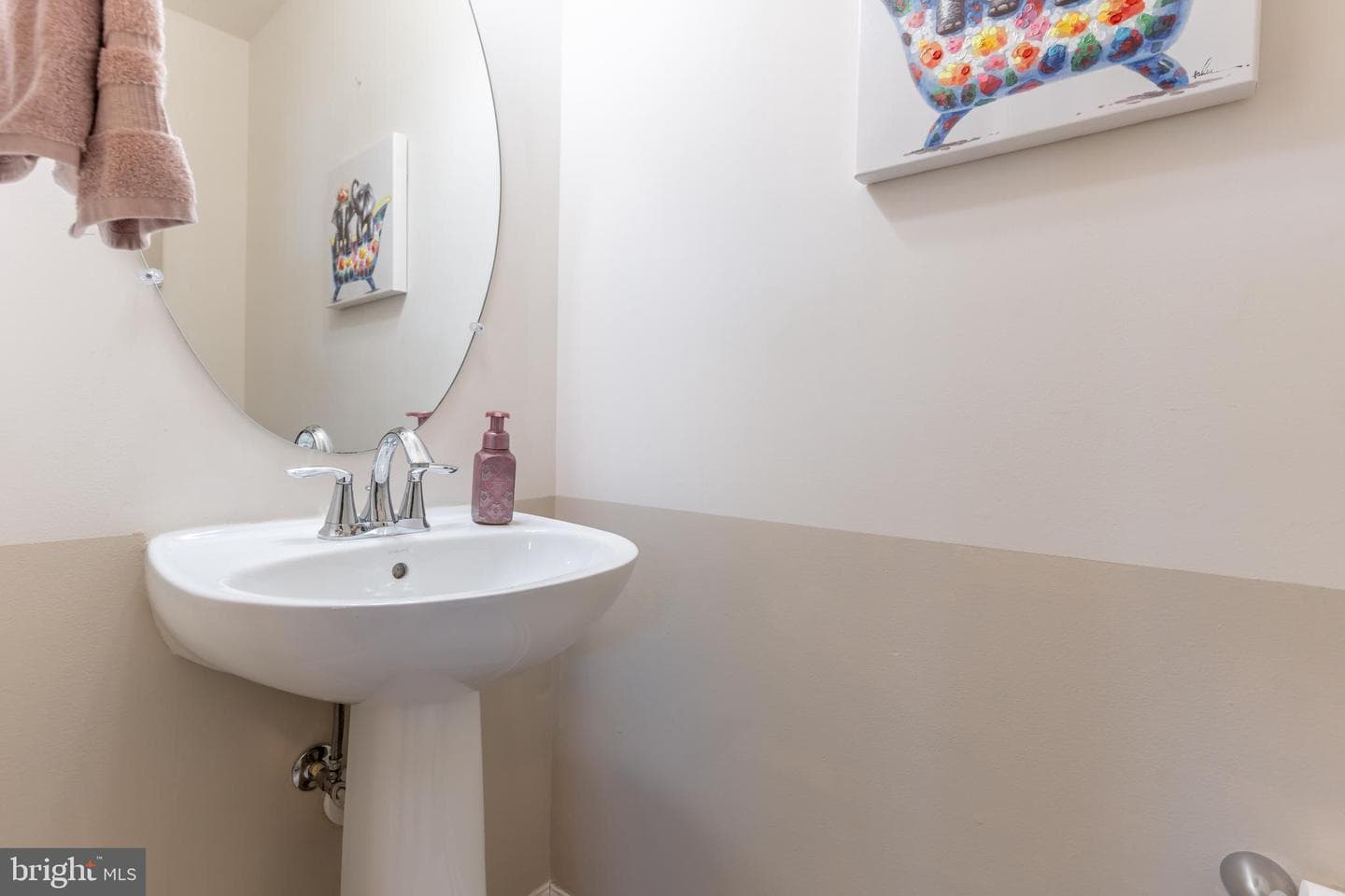522 Cobble Drive photo 8