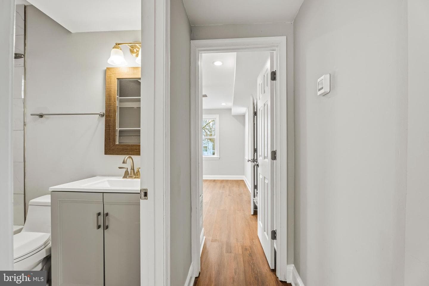 8000 Oakleigh Road photo 10