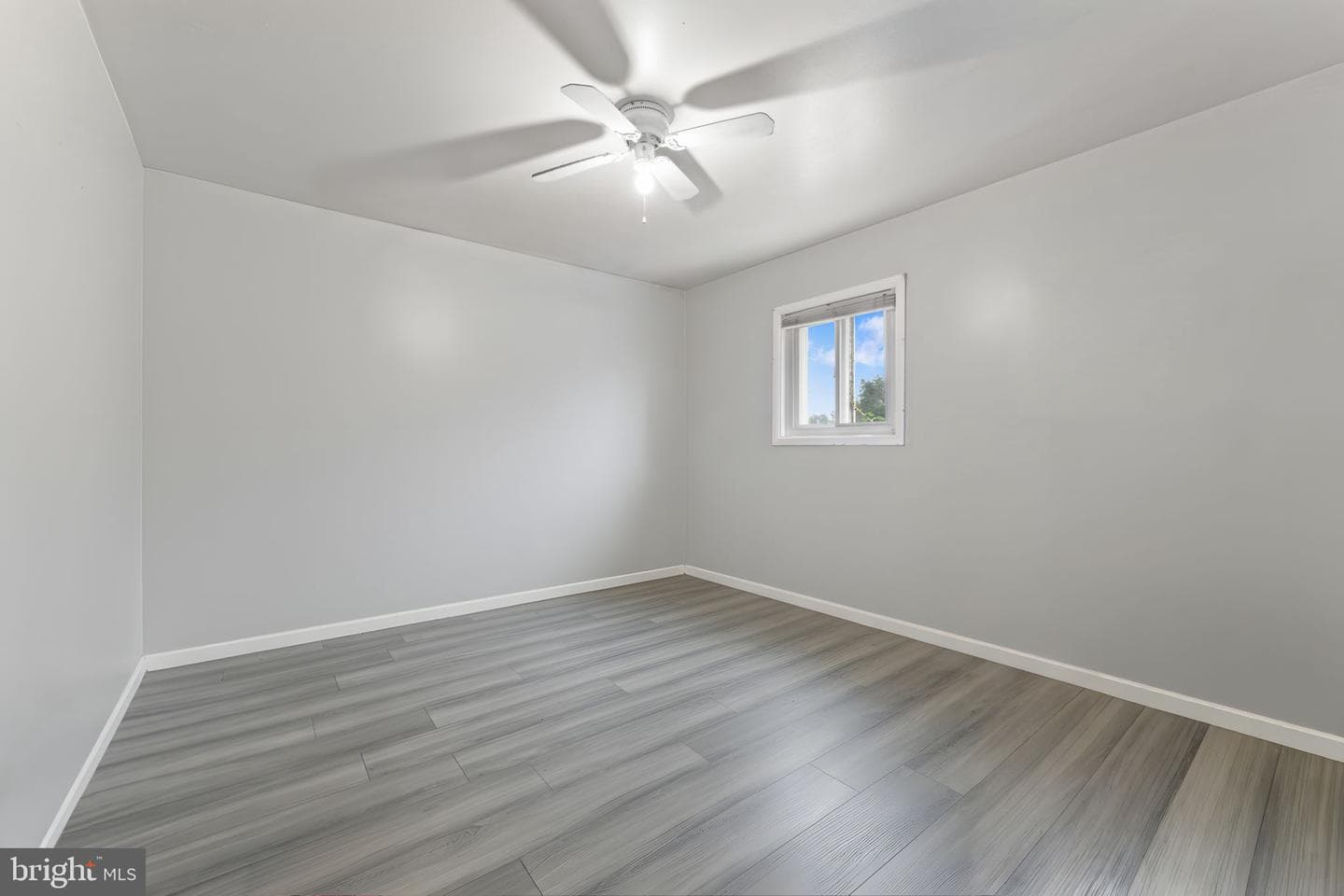 1215 Dorchester Avenue photo 8