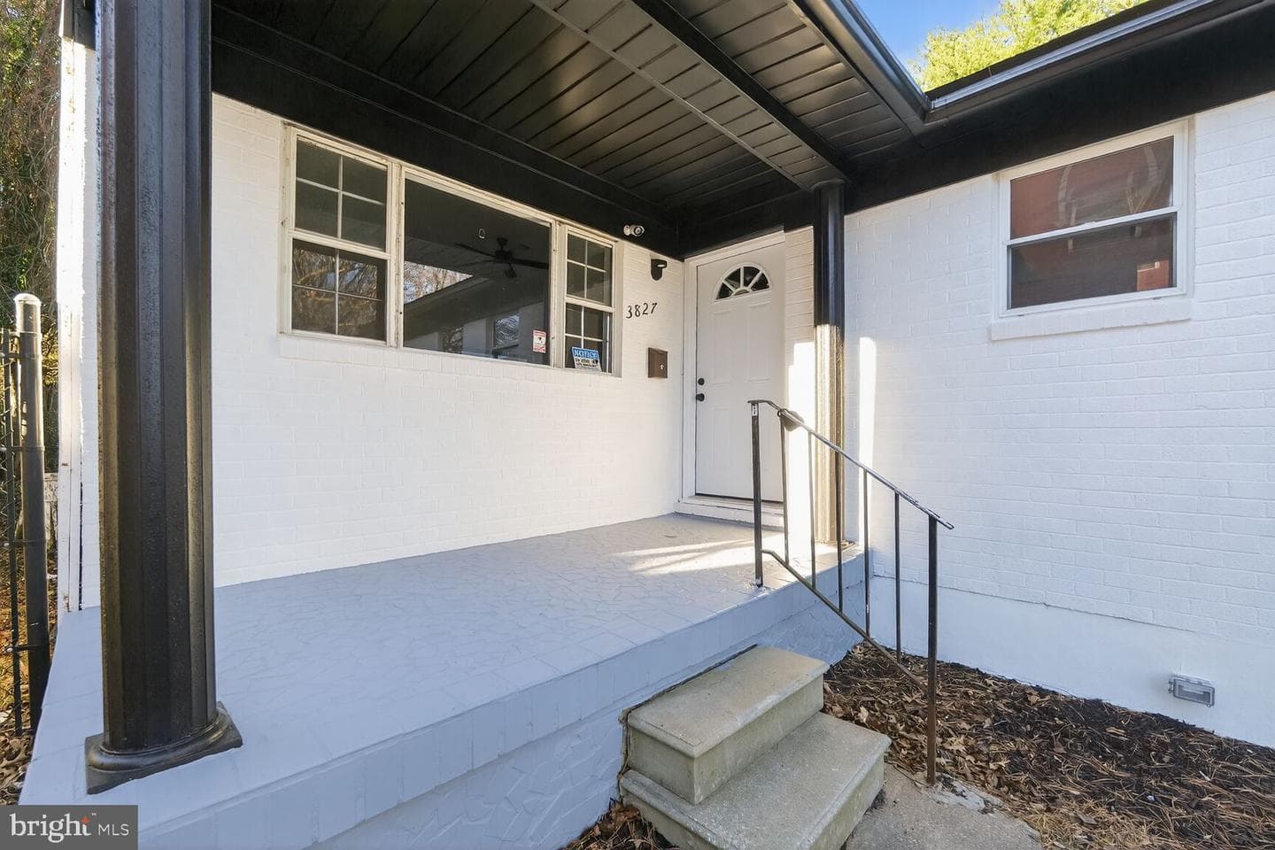 3827 Rayton Road photo 4